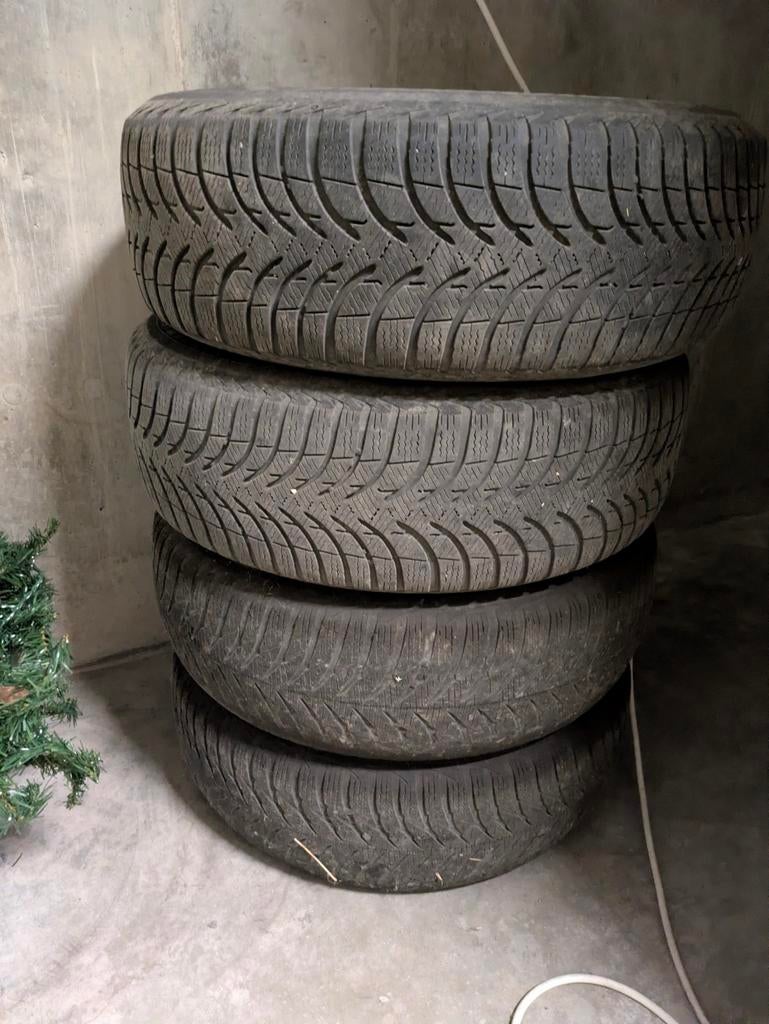 Pneus sur jantes en acier 195 65 R15, Autos : Pièces & Accessoires, Enlèvement, Pneu(s)