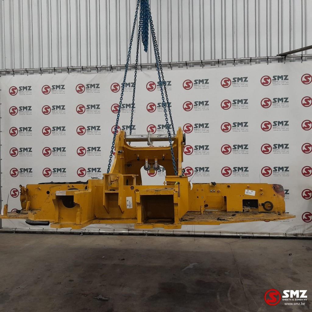 Frame as upp Caterpillar, Nieuw