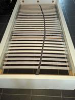 MALM Ikea Bed, hoog, wit, 90x200 cm, incl Matras lattenbodem, Huis en Inrichting, Slaapkamer | Bedden, Ophalen, 90 cm, Wit, 200 cm