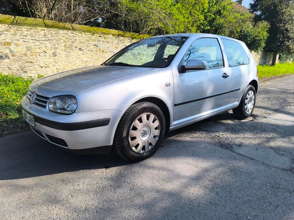 VW golf 4 tdi 100 ÉDITION 1er propriétaire 3 portes, Autos, Achat, Diesel, Tissu, 74 kW