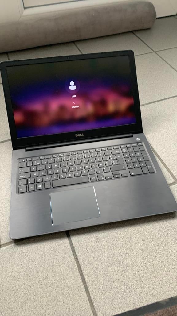 Dell vostro 5568 windows 11 i5-7de generatie 8gb -256 gb ssd, Ophalen, Zo goed als nieuw, SSD