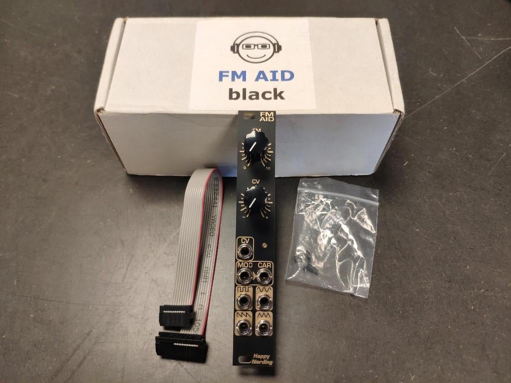 Happy Nerding FM Aid (2020 editie) Black & Gold eurorack, Musique & Instruments, Enlèvement ou Envoi, Comme neuf, Autres nombres