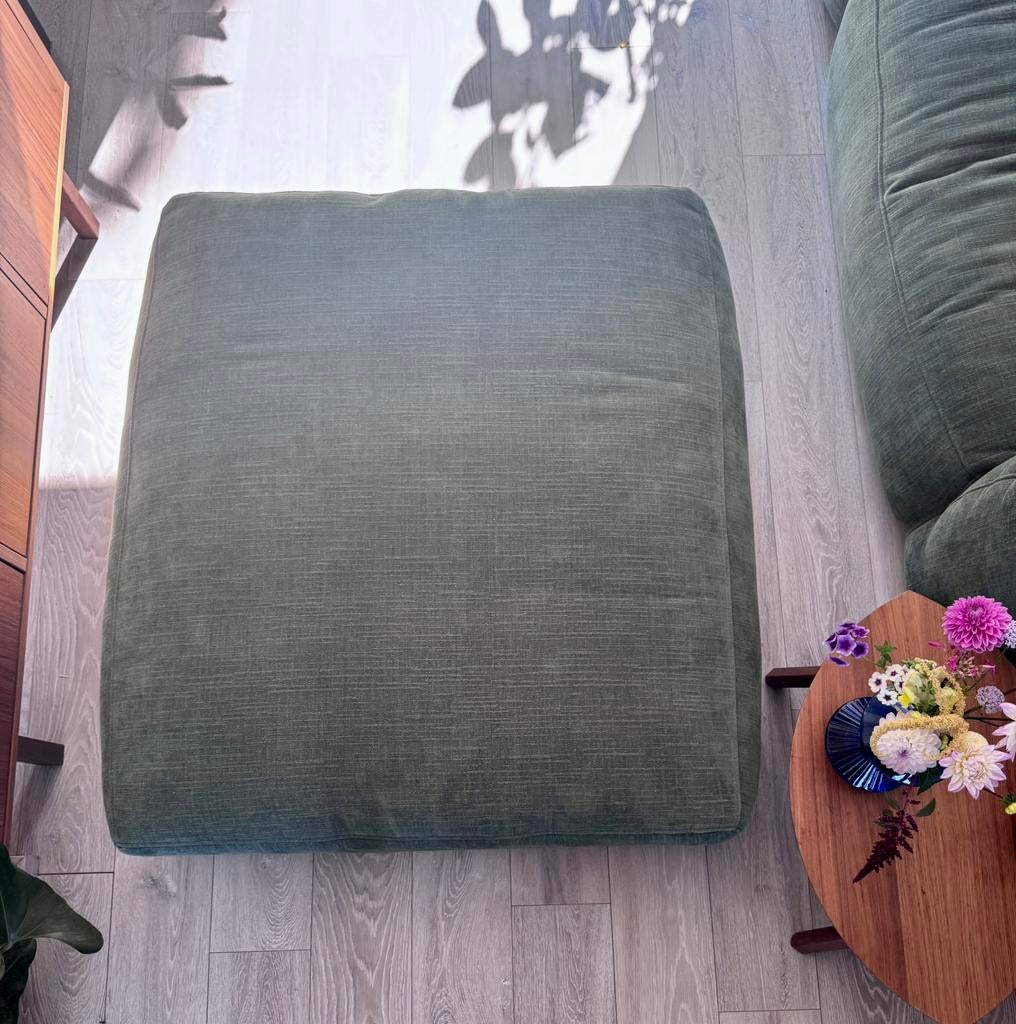 Poef -  Richter Young - Deba, Ophalen, Zo goed als nieuw