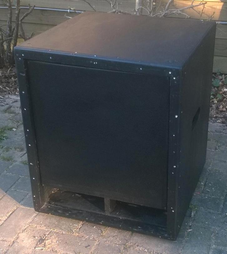 Luidspreker sub 18 inch 400 Watt, Audio, Tv en Foto, Luidsprekerboxen, Gebruikt, Subwoofer, 120 watt of meer, Overige merken, Ophalen of Verzenden