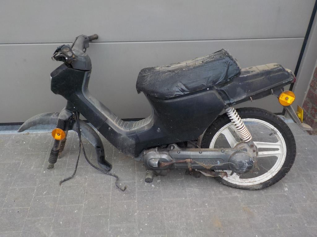 Honda Wallaroo voor onderdelen !, Fietsen en Brommers, Brommers | Honda, Ophalen