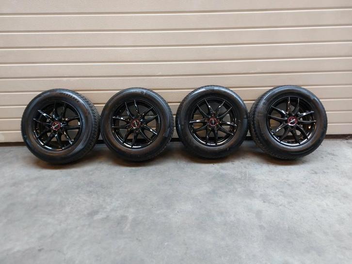 winterbanden op nieuwe velgen voor berlingo 5x108, Autos : Pièces & Accessoires, Pneus & Jantes, Pneus et Jantes, Pneus hiver