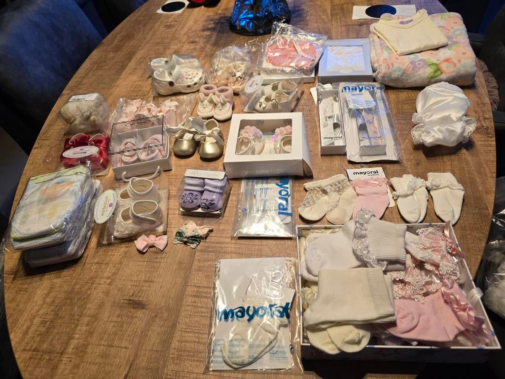 Grote party babykleding en accessoires.  Nieuw., Kinderen en Baby's, Verzenden