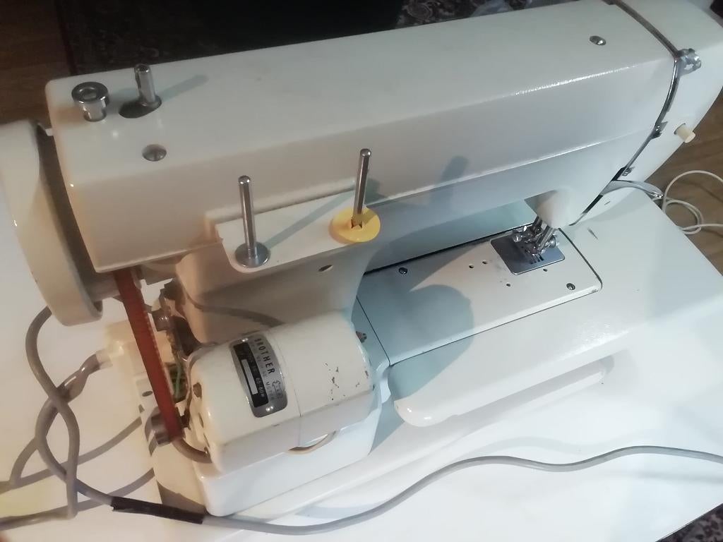 Naaimachine, Hobby en Vrije tijd, Naaimachines en Toebehoren, Gebruikt, Naaimachine, Brother, Ophalen
