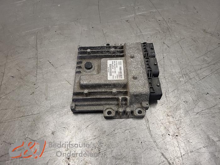 Computer Motormanagement van een Peugeot Expert, Gebruikt, -, -, Ophalen of Verzenden