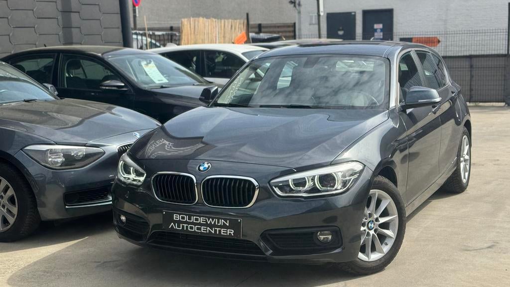 Bmw 1 Serie 116i 1.6Benzine 28.xxxkm ! TOPSTAAT Garantie, Auto's, BMW, Zwart, Leder en Stof, Handgeschakeld, 5 deurs