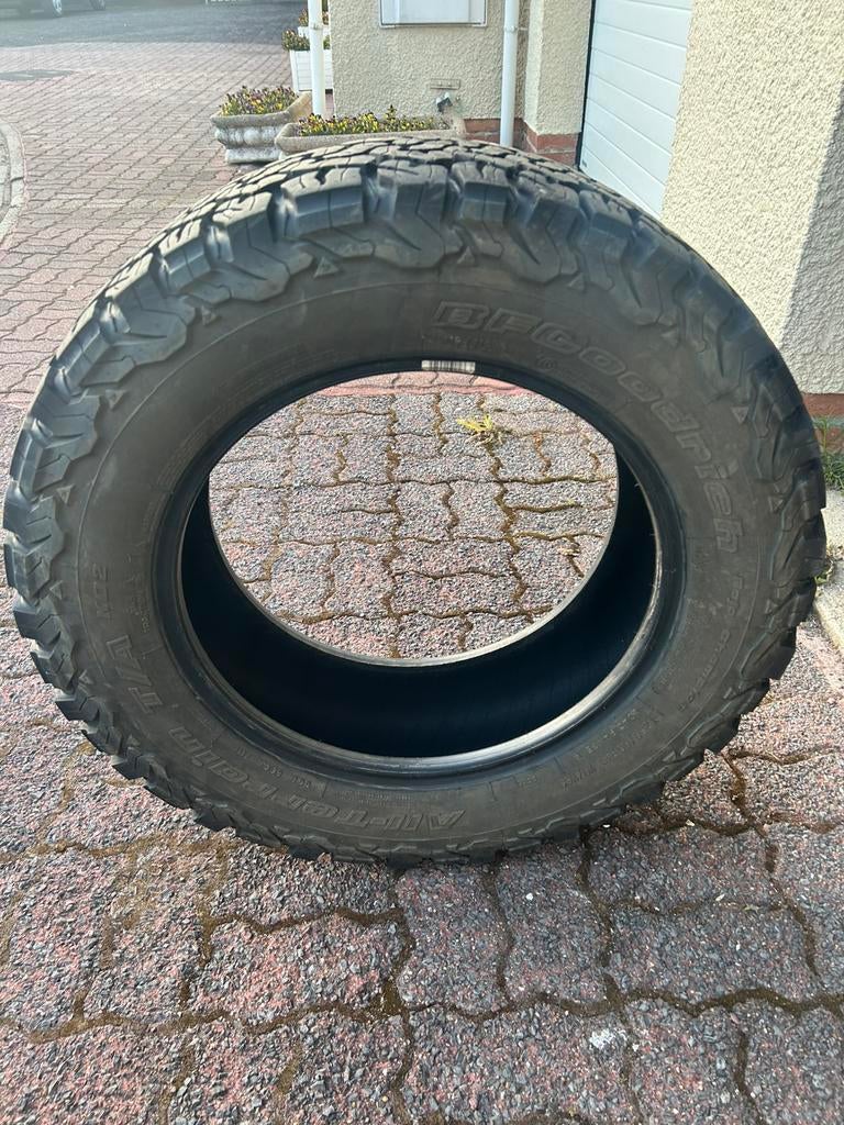 4 pneus bf goodrich 265/60r18, Enlèvement, Comme neuf