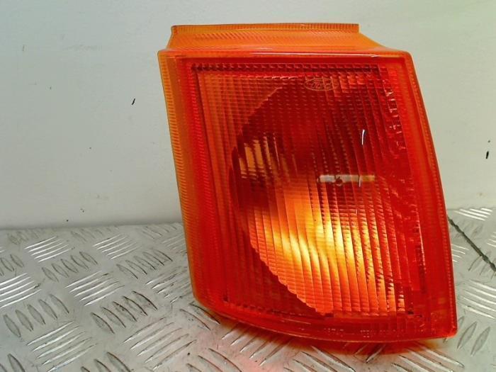 Richtingaanwijzer rechts van een Ford Transit, Auto-onderdelen, Verlichting