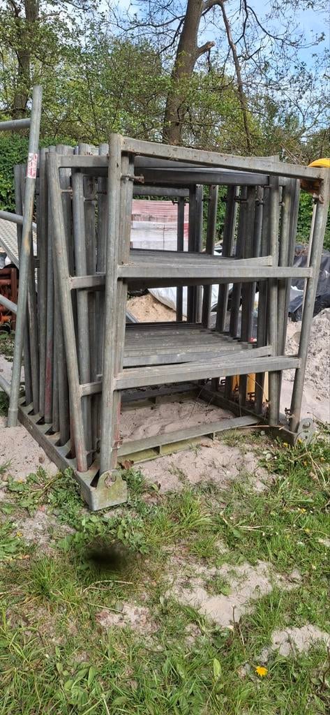 26 cadres galva 125x150cm, Bricolage & Construction, Enlèvement ou Envoi