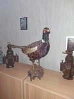 Faisan empaillé, Enlèvement