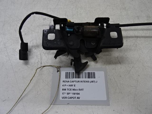 MOTORKAP SLOT Renault Captur (2R) (01-2013/-) (656011705R), Gebruikt, Renault