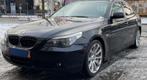 BMW 523i Full Option – Automaat – Panoramadak –– 2005, Autos, BMW, Cuir, Carnet d'entretien, Noir, Automatique