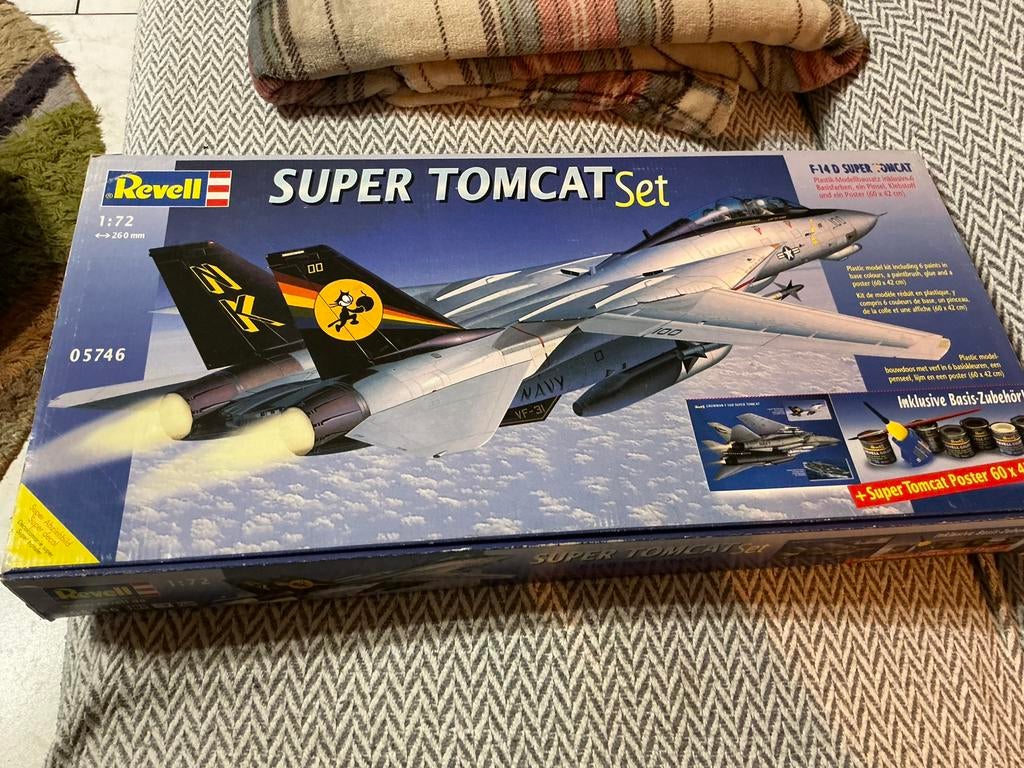 Revell modelbouw super tomcat nieuw in doos, Hobby en Vrije tijd, Ophalen of Verzenden, Zo goed als nieuw, Revell