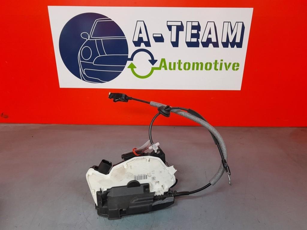 SERRURE DE PORTE RODS ARRIÈRE DROIT Tiguan (5N1 / 2), Utilisé, Volkswagen