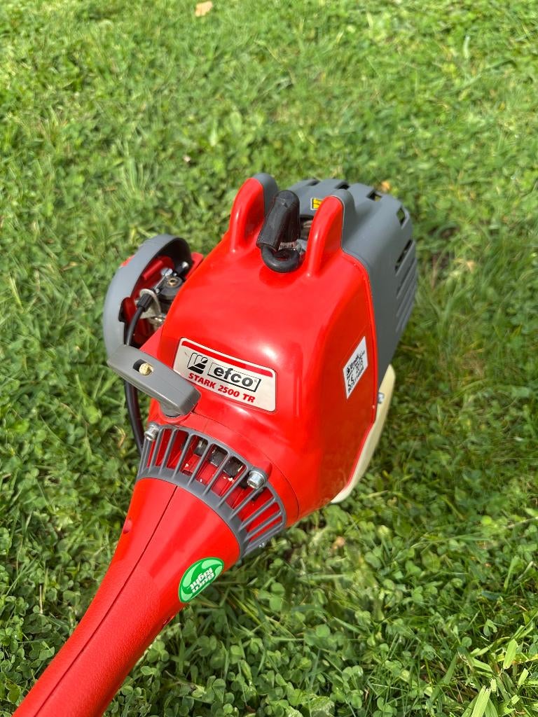 Vends Coupe bordure EFCO thermique, Jardin & Terrasse, Coupe-bordures, Comme neuf, Essence, 10 à 30 cm, Enlèvement