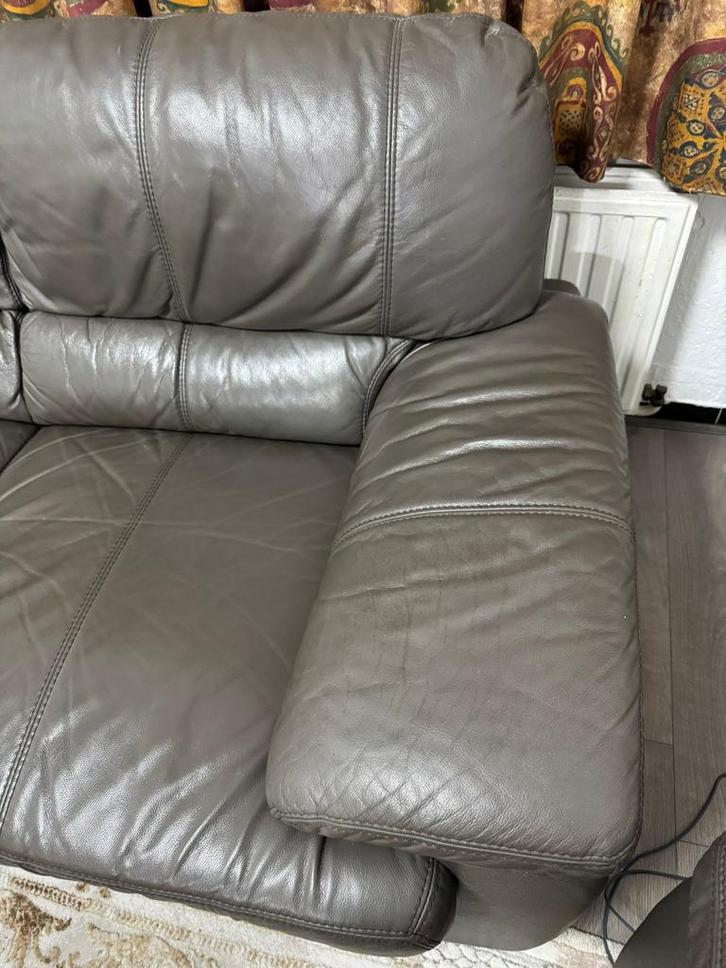 Grijze zetels, Huis en Inrichting, Zetels | Zetels, Zo goed als nieuw, Leer, Ophalen