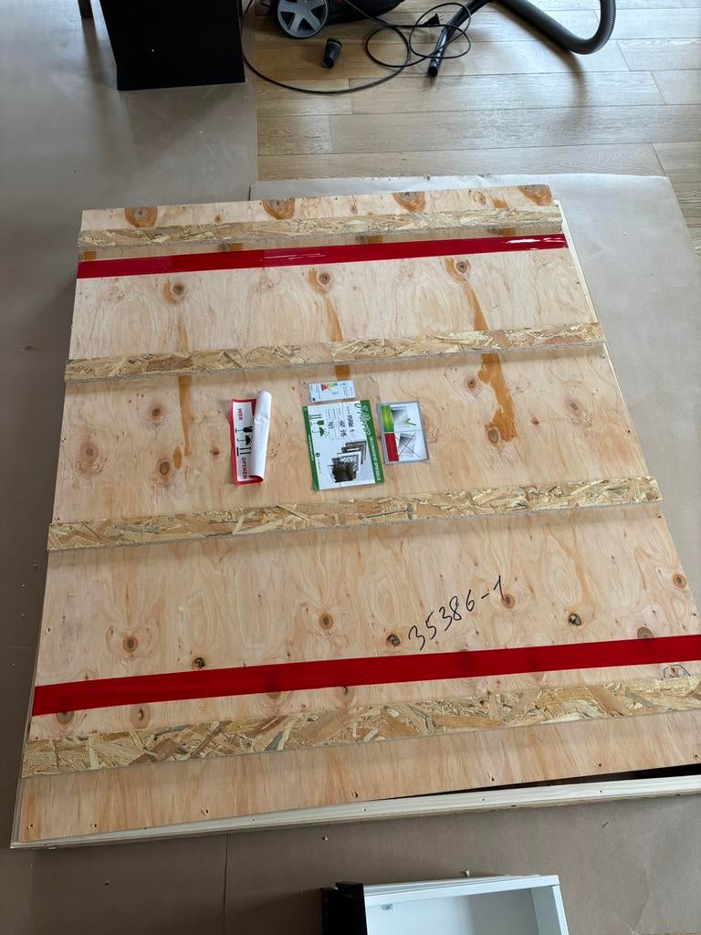 A DONNER - caisse en bois Gratuit, Bricolage & Construction, Bois & Planches, 50 mm ou plus, Moins de 200 cm, Comme neuf, Autres essences de bois