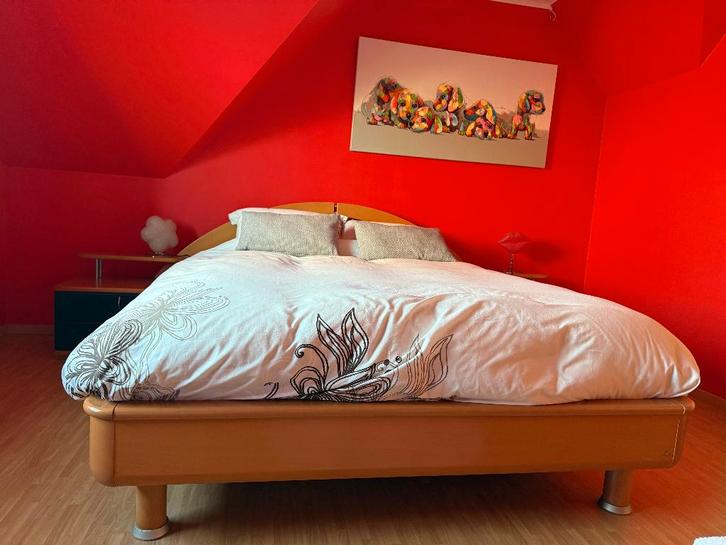 Tweepersoonsbed met nachtkastjes en ladekast, nog als nieuw, Huis en Inrichting, Slaapkamer | Bedden, Zo goed als nieuw, Tweepersoons