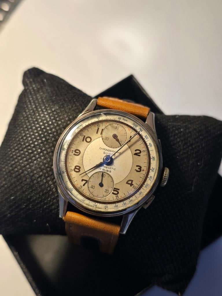 Chronographe suisse, Ophalen of Verzenden