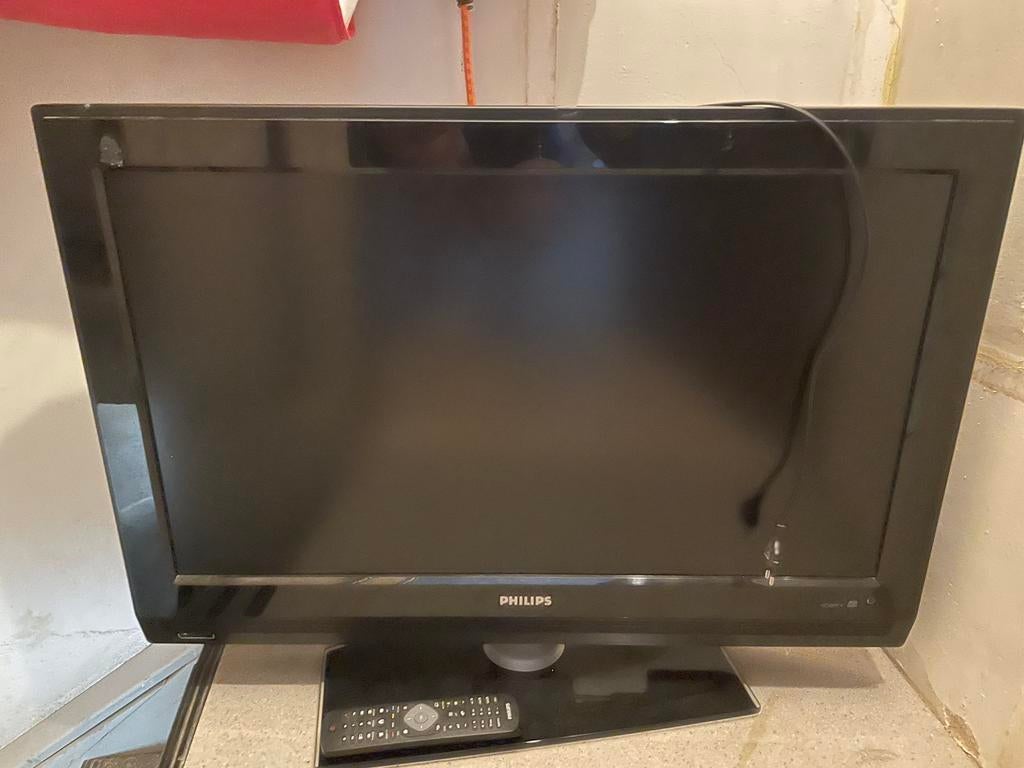 Goeie grote tv, Audio, Tv en Foto, Televisies, Ophalen, LED, Refurbished, 100 Hz