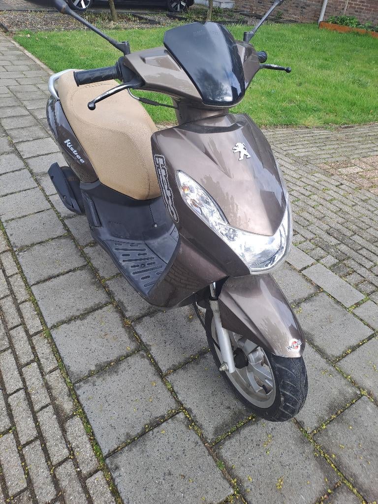 Peugeot kisbee a klasse   NL scooter, Ophalen, Elektrisch, Klasse A (25 km/u), Zo goed als nieuw
