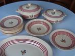 Ancien service assiettes plats, 2 soupières, motif de fleurs, Enlèvement