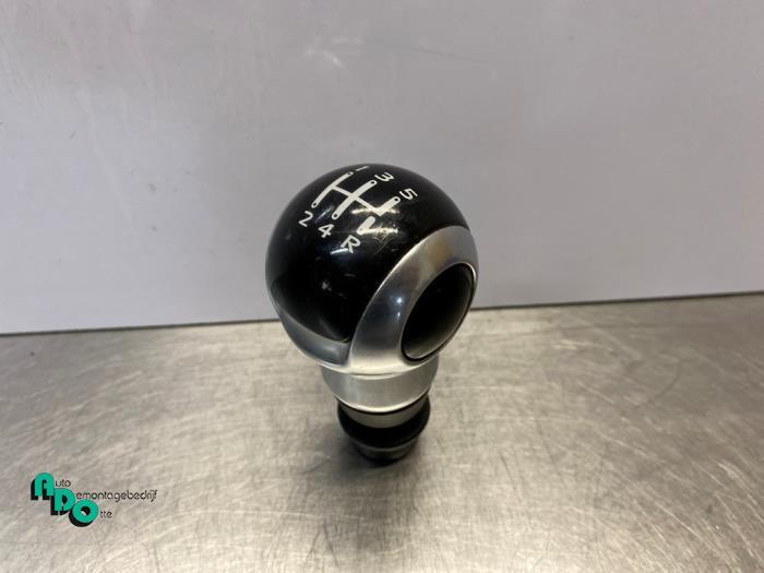 Pommeau levier de vitesse d'un Citroen DS3 (DS3 10-), Autos : Pièces & Accessoires, -, 3 mois de garantie, Utilisé, -