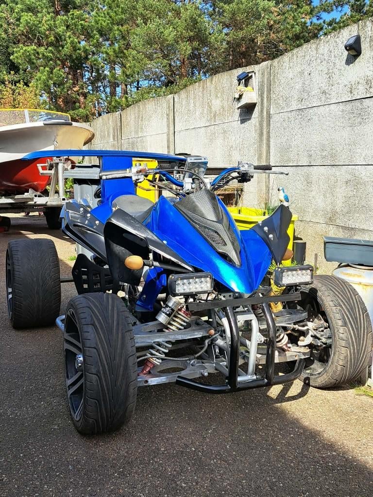 Quad de course extrême Loncin, Motos, Enlèvement