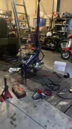 Brommer, moto projecten gezocht regio west vlaanderen, Ophalen, Zo goed als nieuw