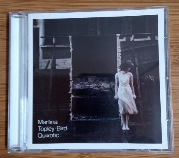 "Quixotic" (Martina Topley-Bird) CD + booklet ZGAN, Cd's en Dvd's, Ophalen of Verzenden, Zo goed als nieuw