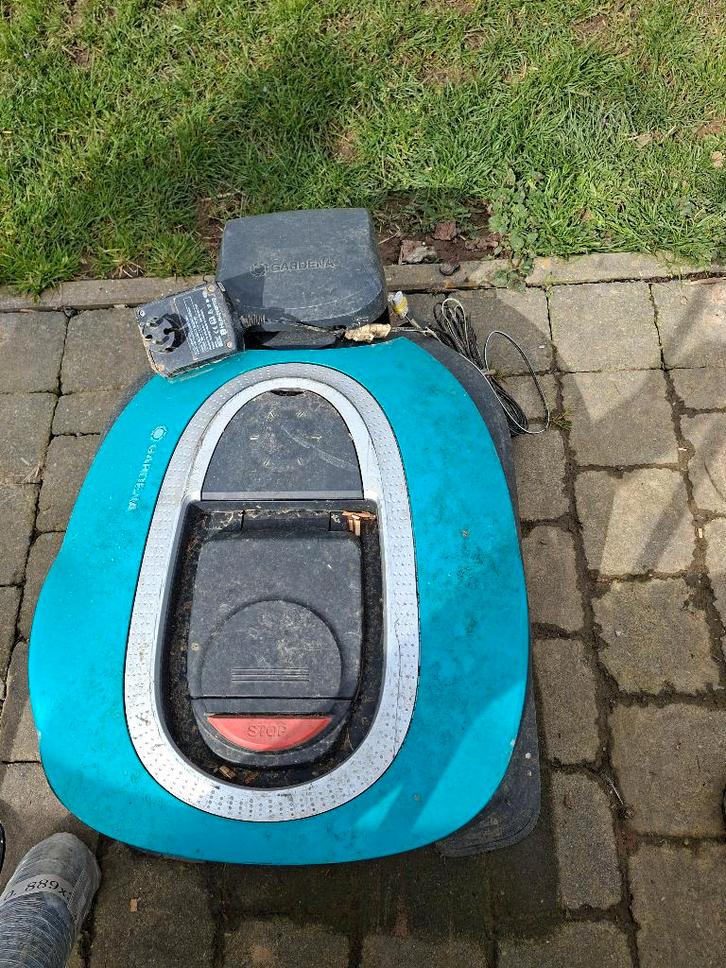 Robot tondeuse gardena, Jardin & Terrasse, Tondeuses robotisées, Utilisé, Enlèvement