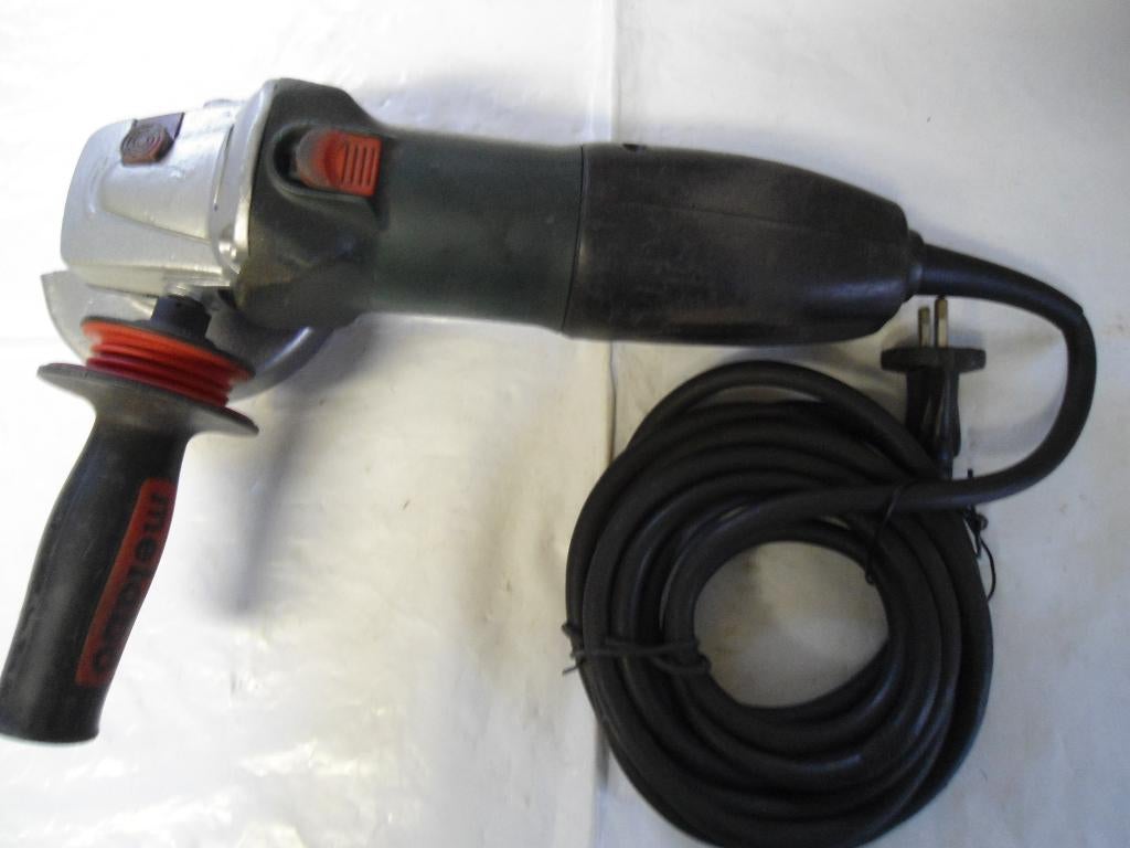 Haakse slijper Metabo WQ 1000, Ophalen, Zo goed als nieuw, 700 tot 1000 watt, Haakse handslijpmachine