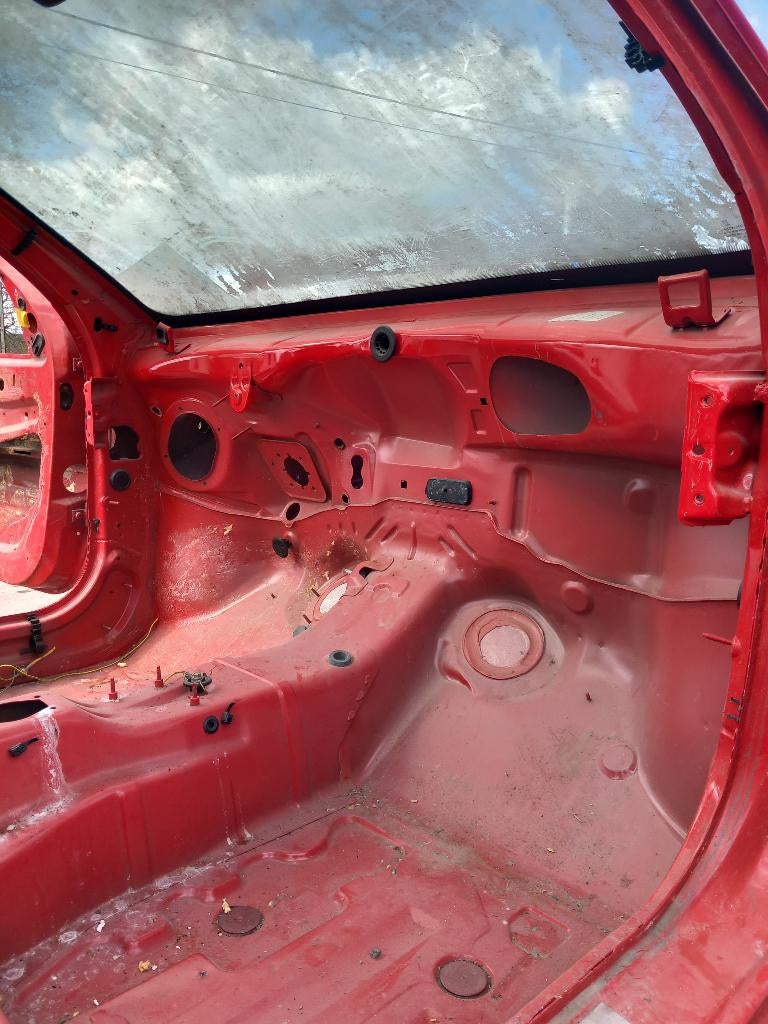 Peugeot 206 GTI caisse, Auto's, Peugeot, Particulier, Benzine, Coupé, 3 deurs, Handgeschakeld, Rood, Voorwielaandrijving, Ophalen