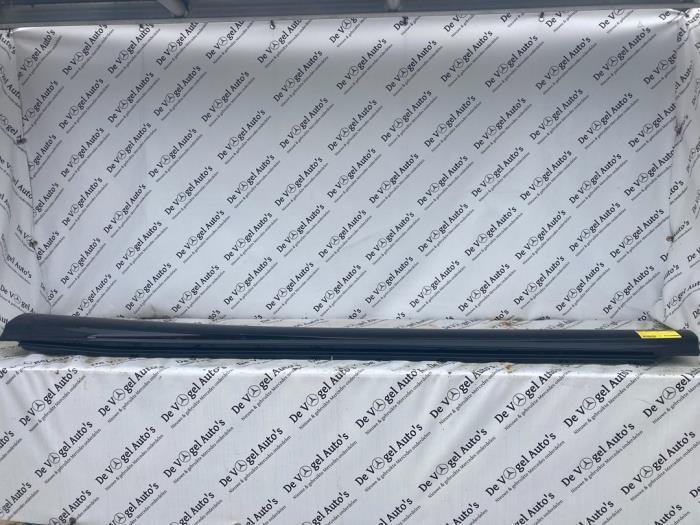 Zijskirt links van een Mercedes B-Klasse, Auto-onderdelen, Carrosserie, Mercedes-Benz, Gebruikt, 3 maanden garantie, Ophalen of Verzenden