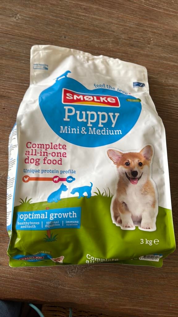 Droge brokjes puppyvoer, Dieren en Toebehoren, Ophalen