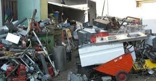 Ferrailleur 0491.49.73.00 reprend tous vos métaux gratuit