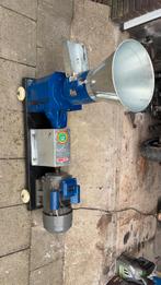 Presse à pellet utiliser pendant 2 semaine, quasi neuve, Enlèvement