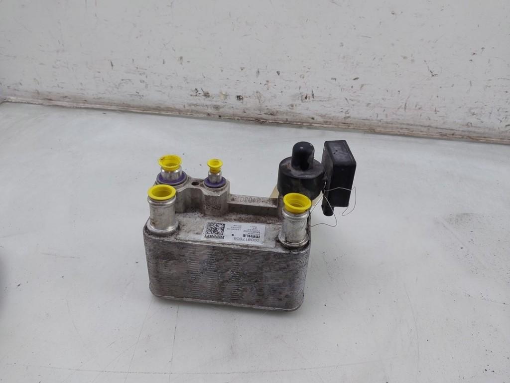 REFROIDISSEUR HUILE Ferrari 296 GTS (|000817608|), Dhr. J. Ham, Administratie@autoham.nl, Ferrari, Utilisé