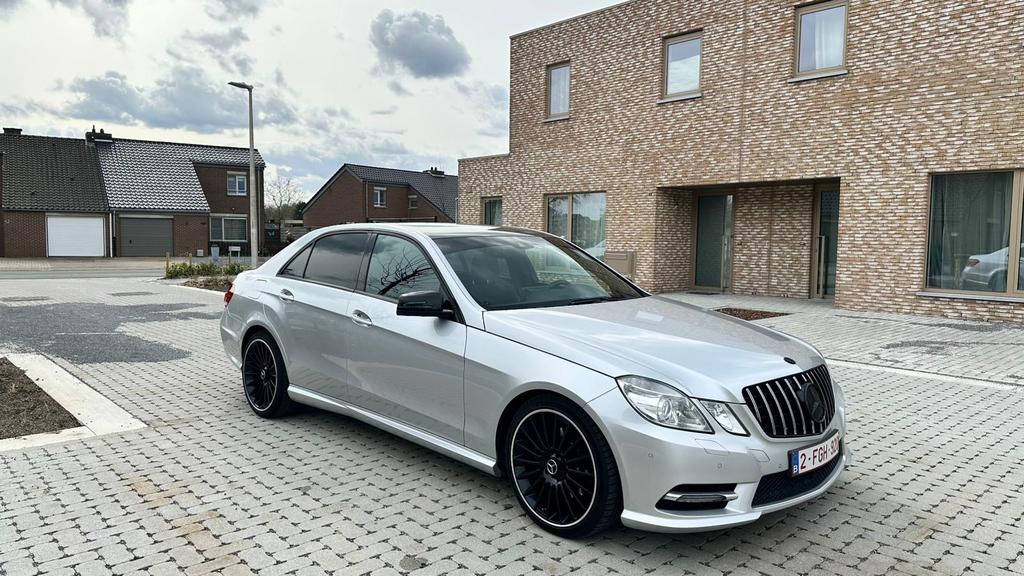 Mercedes E-Klasse, Auto's, Mercedes-Benz, Automaat, Euro 5, Achterwielaandrijving, Zwart