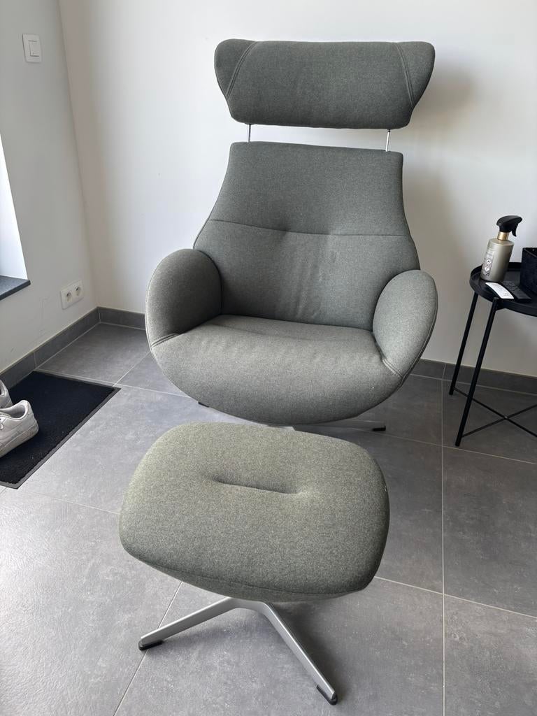 Globe zetel +Globe voetbank, Huis en Inrichting, Fauteuils, Ophalen, Zo goed als nieuw, Stof