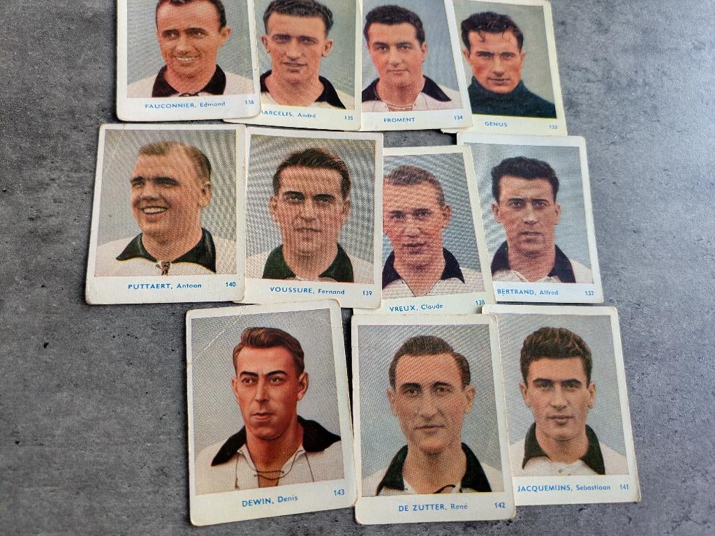 GOMME À MÂCHER BELGE FOOT rc CLUB BRUSSELS 1951/52 11X, Envoi
