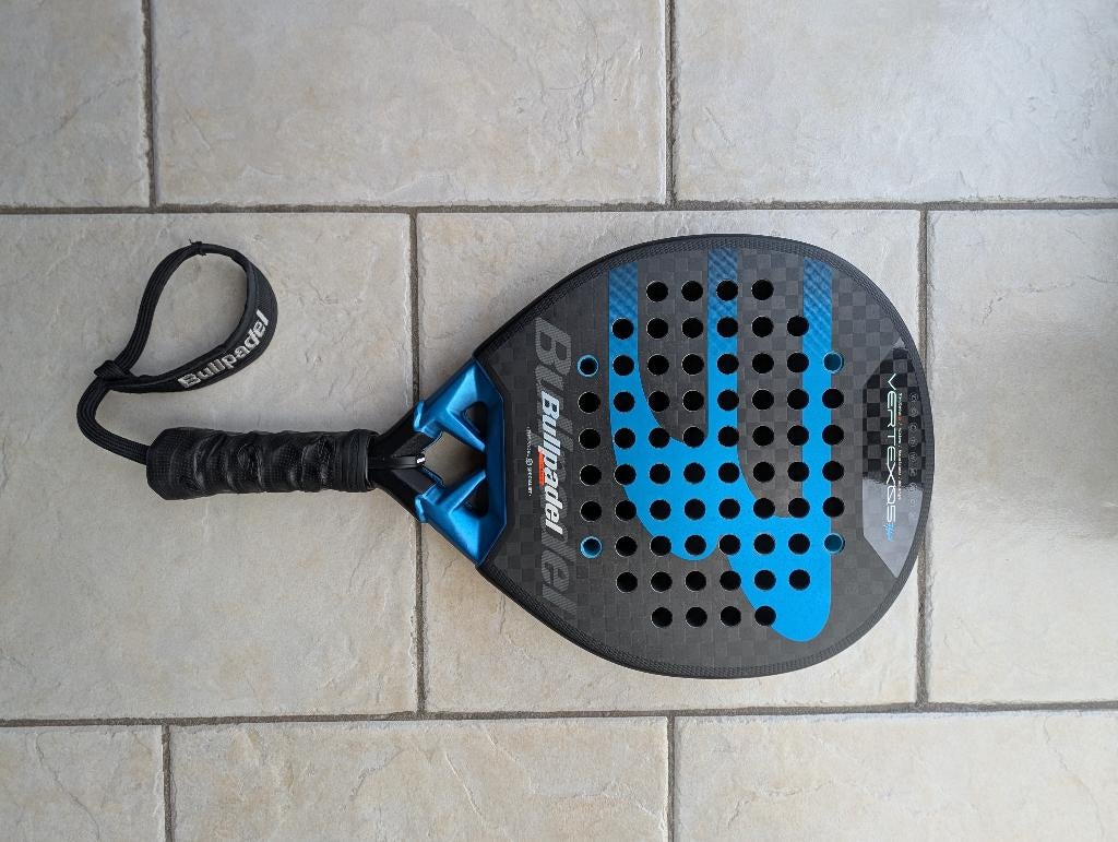 BULLPADEL vertex 05 hybride 2026, Sports & Fitness, Padel, Enlèvement ou Envoi, Comme neuf, Raquette de padel