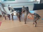 3 chevaux Marwari en bois, laiton et nacre du Rajasthan, Collections, Enlèvement ou Envoi, Utilisé, Animal