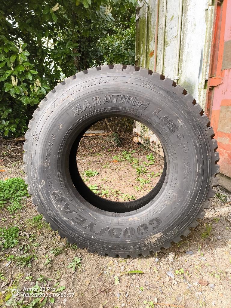 Pneus, Autos : Pièces & Accessoires, Pneus & Jantes, Neuf, 4 Saisons, 295 mm, Autres dimensions