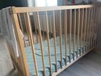 Ikea gulliver babybed met muziekmobiel van moulin roty, Enlèvement, Utilisé