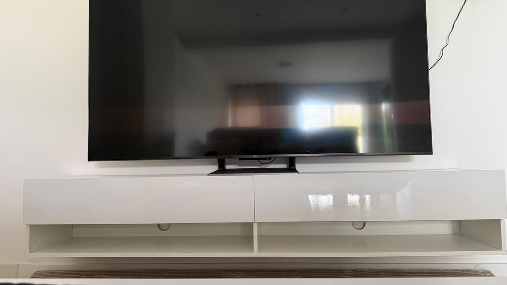 Tv meubel 1.80m lang, Huis en Inrichting, Ophalen, Zo goed als nieuw